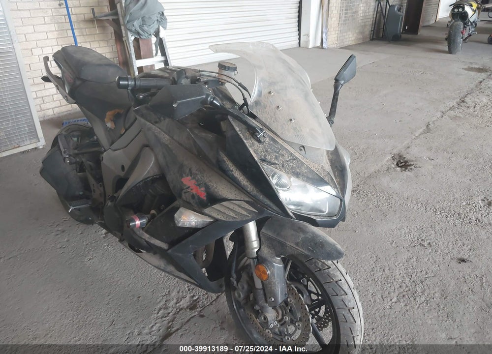 2011 KAWASAKI ZX1000 G VIN: JKAZXCG17BA003245