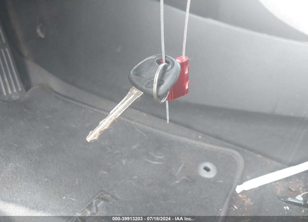 2012 HYUNDAI ELANTRA GLS VIN: 5NPDH4AE7CH067519
