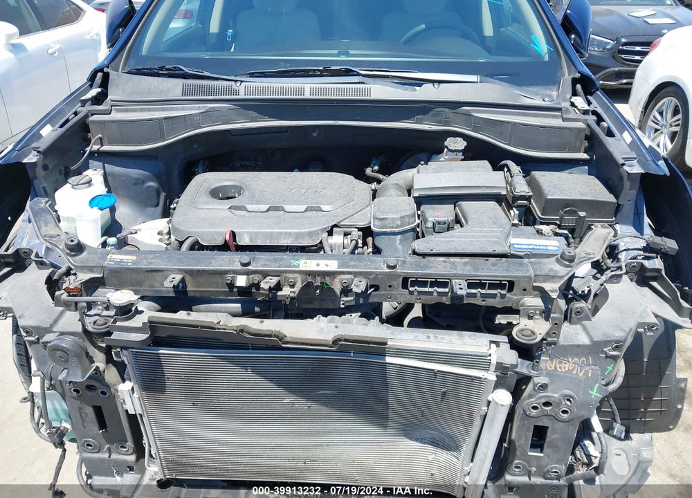 2017 HYUNDAI SANTA FE SPORT 2.4L VIN: 5XYZUDLB6HG468773