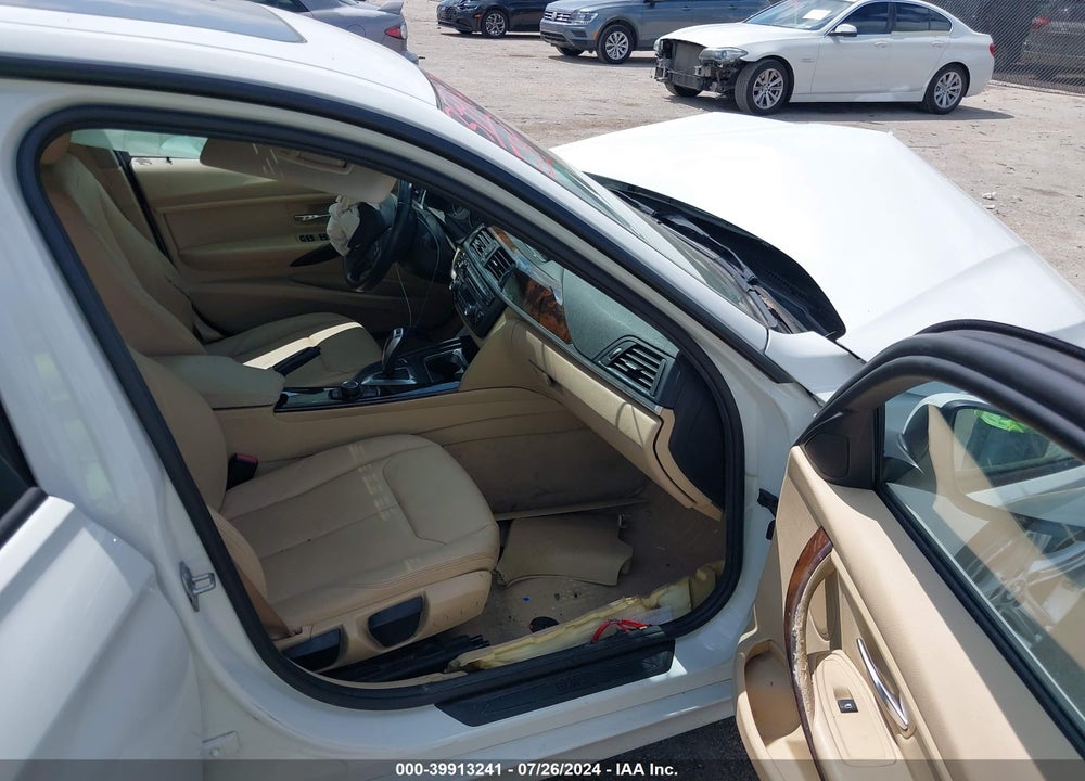 2015 BMW 320I VIN: WBA3B1C57FK136639