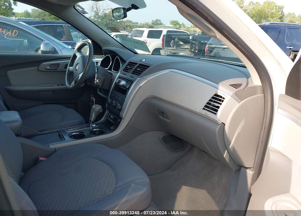 2012 CHEVROLET TRAVERSE 1LT VIN: 1GNKVGED1CJ106445
