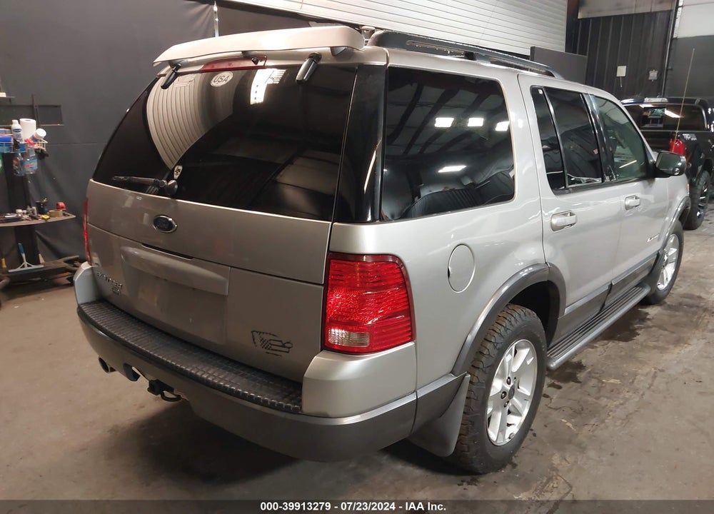 2002 FORD EXPLORER XLT VIN: 1FMZU73K92UD72624