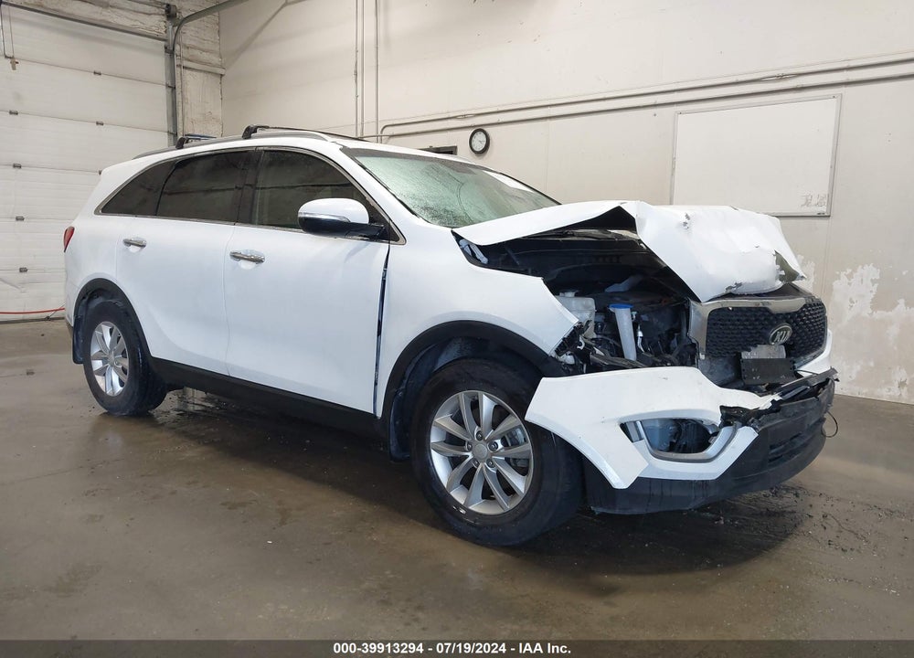 2016 KIA SORENTO 2.4L LX VIN: 5XYPG4A3XGG060303