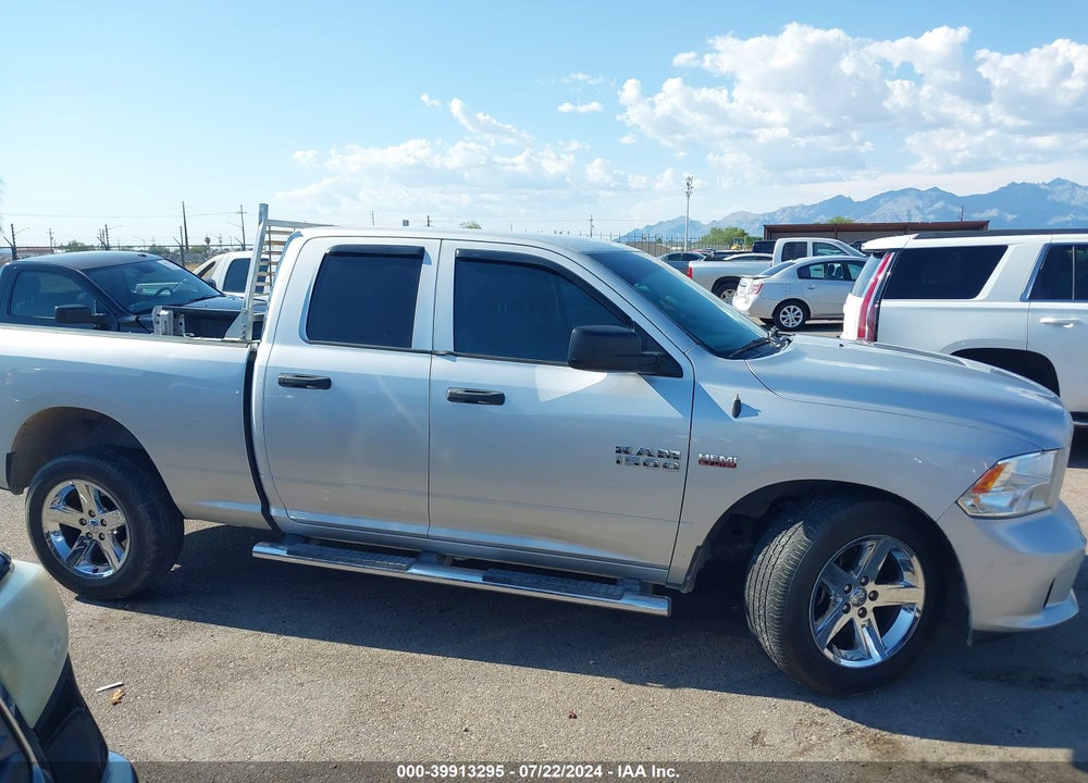 2017 RAM 1500 EXPRESS QUAD CAB 4X2 6'4 BOX VIN: 1C6RR6FT4HS833714