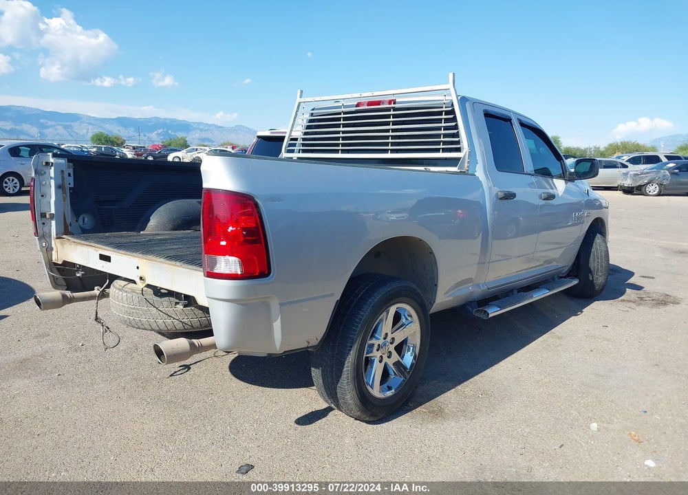 2017 RAM 1500 EXPRESS QUAD CAB 4X2 6'4 BOX VIN: 1C6RR6FT4HS833714