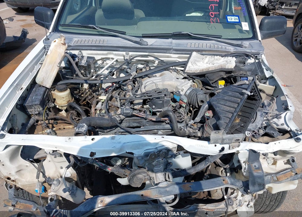 2001 NISSAN FRONTIER DESERT RUNNER XE-V6 VIN: 1N6ED26T21C330405