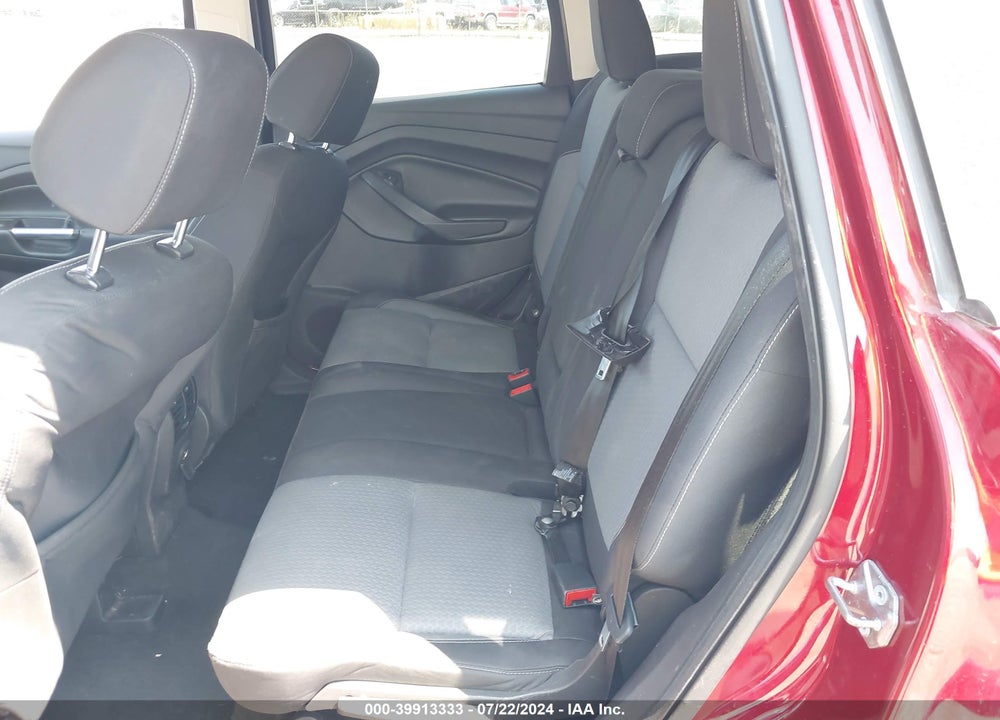 2017 FORD ESCAPE SE VIN: 1FMCU9G95HUB31354