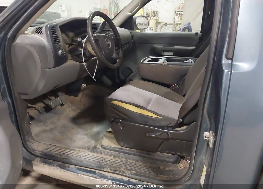 2008 GMC SIERRA 1500 WORK TRUCK VIN: 1GTEC14X08Z304673
