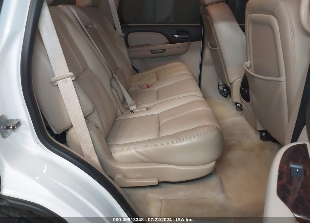 2007 GMC YUKON DENALI VIN: 1GKFK63887J369870