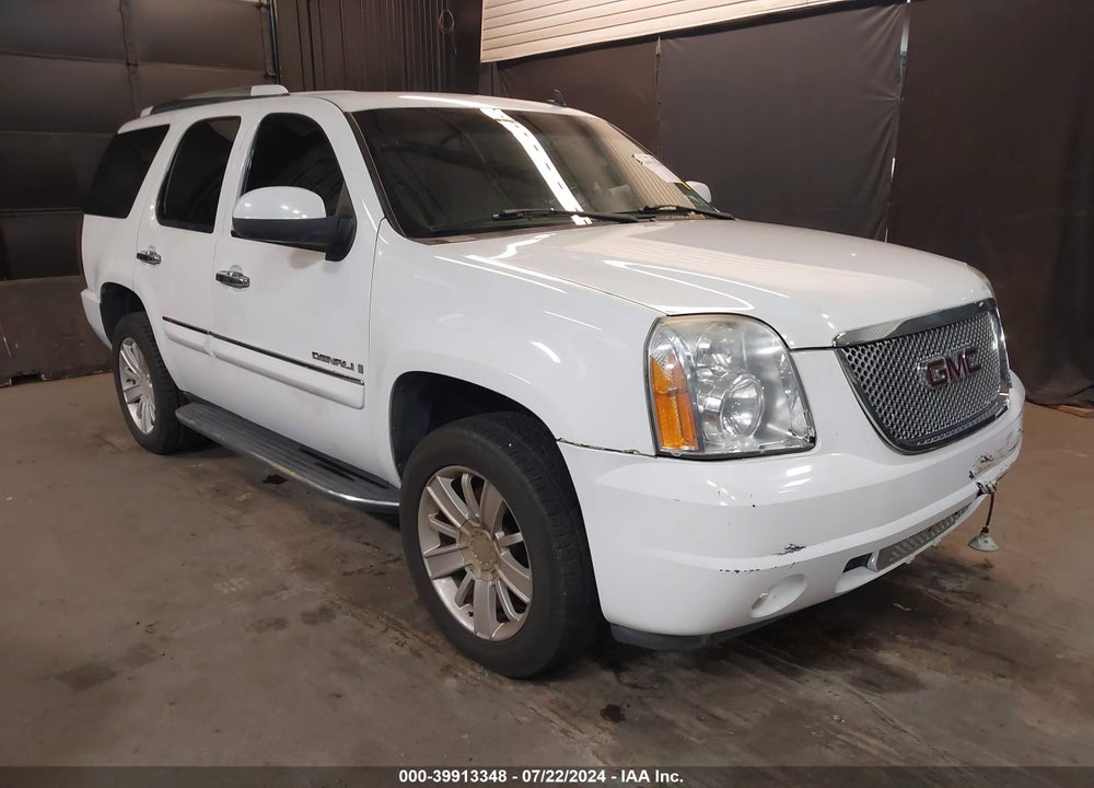 2007 GMC YUKON DENALI VIN: 1GKFK63887J369870