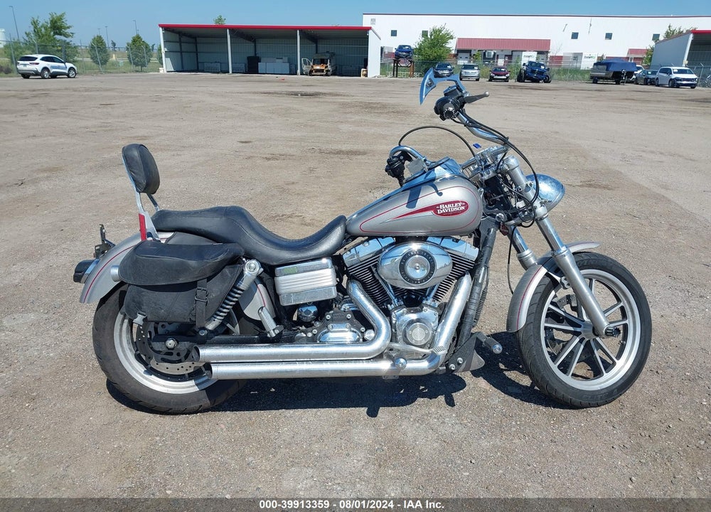 2007 HARLEY-DAVIDSON FXDL VIN: 1HD1GN41X7K325655