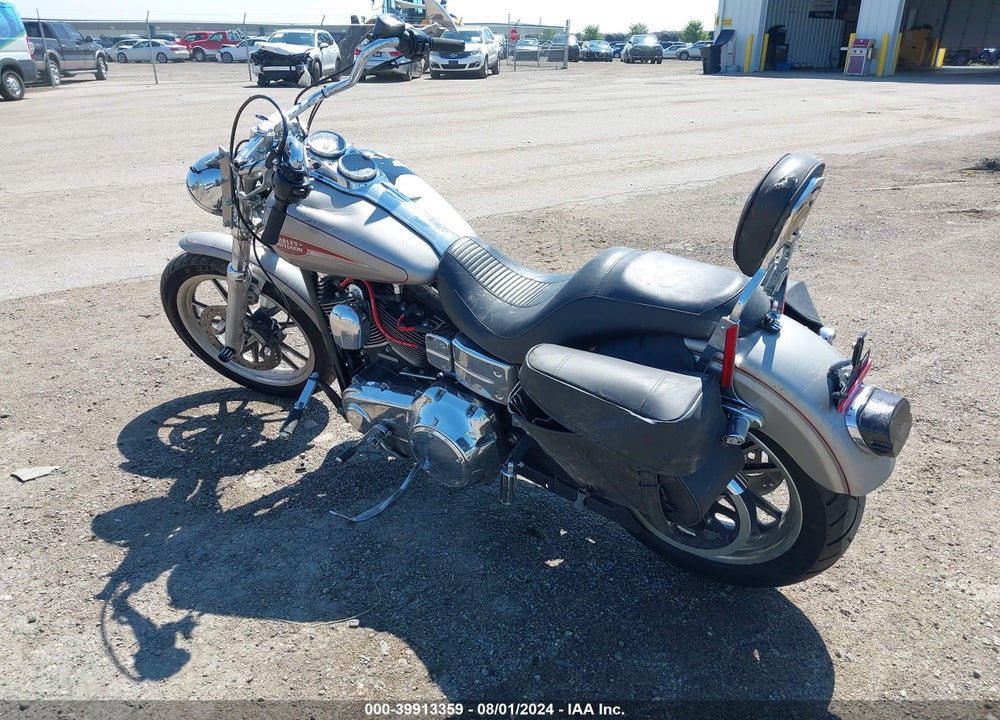 2007 HARLEY-DAVIDSON FXDL VIN: 1HD1GN41X7K325655