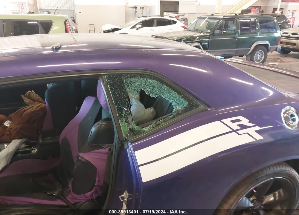 2014 DODGE CHALLENGER R/T CLASSIC VIN: 2C3CDYBT0EH212072