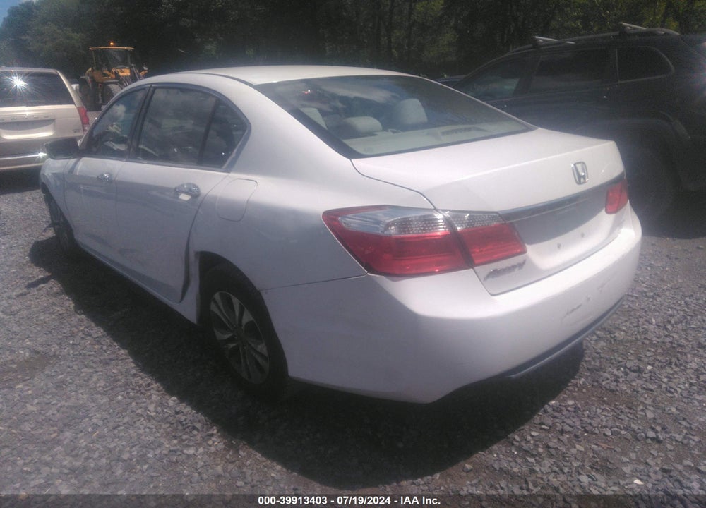 2015 HONDA ACCORD LX VIN: 1HGCR2F35FA229827
