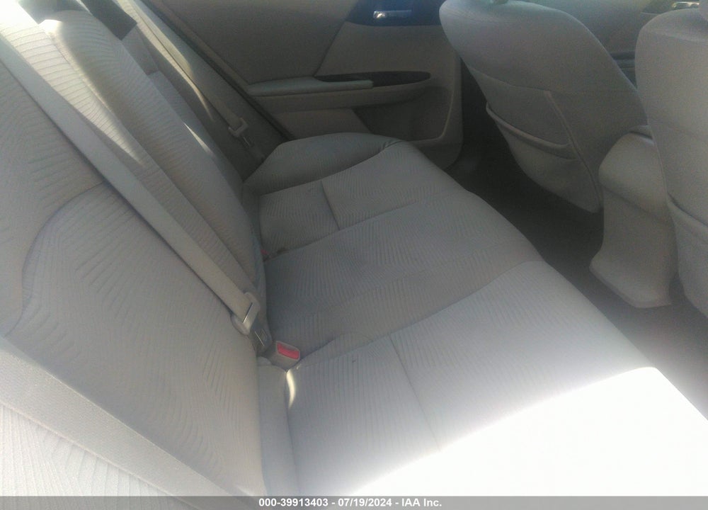 2015 HONDA ACCORD LX VIN: 1HGCR2F35FA229827