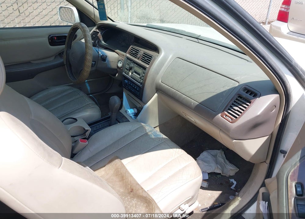 1999 TOYOTA AVALON XLS VIN: 4T1BF18B8XU319261