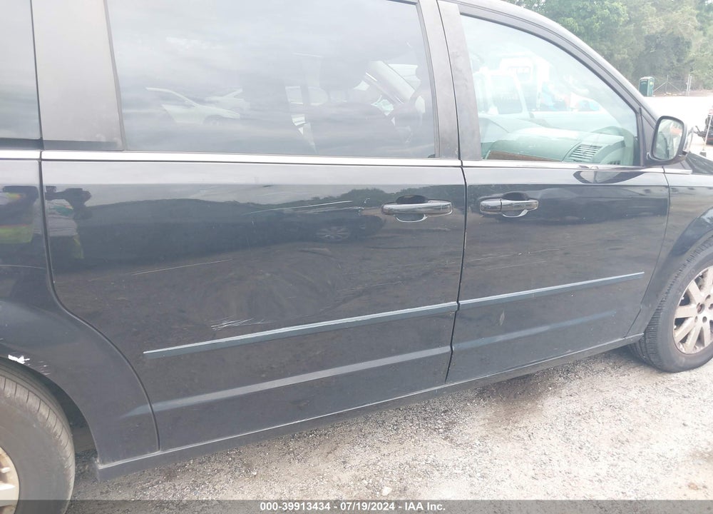2008 CHRYSLER TOWN & COUNTRY TOURING VIN: 2A8HR54P28R805568