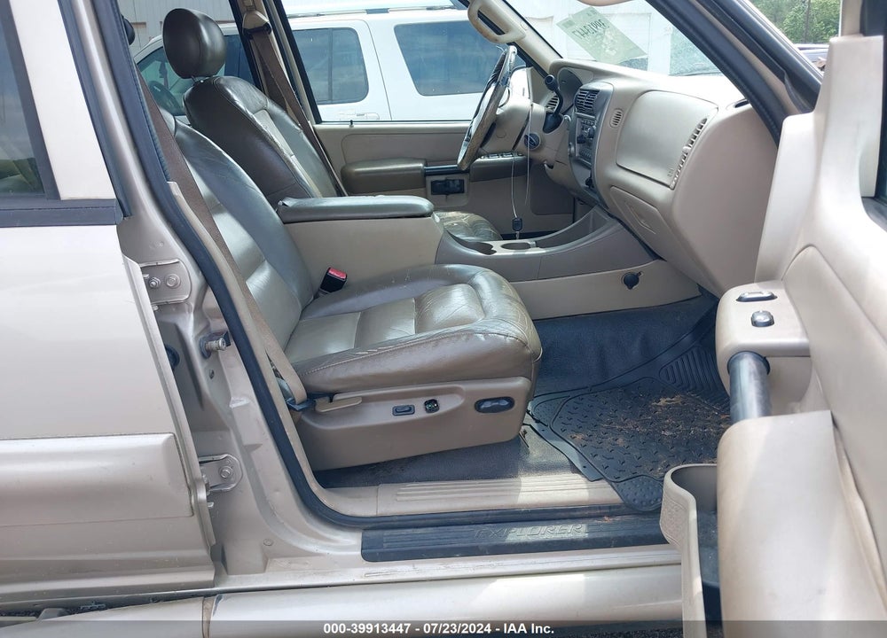 2005 FORD EXPLORER SPORT TRAC ADRENALIN/XLS/XLT VIN: 1FMZU67K55UB78259