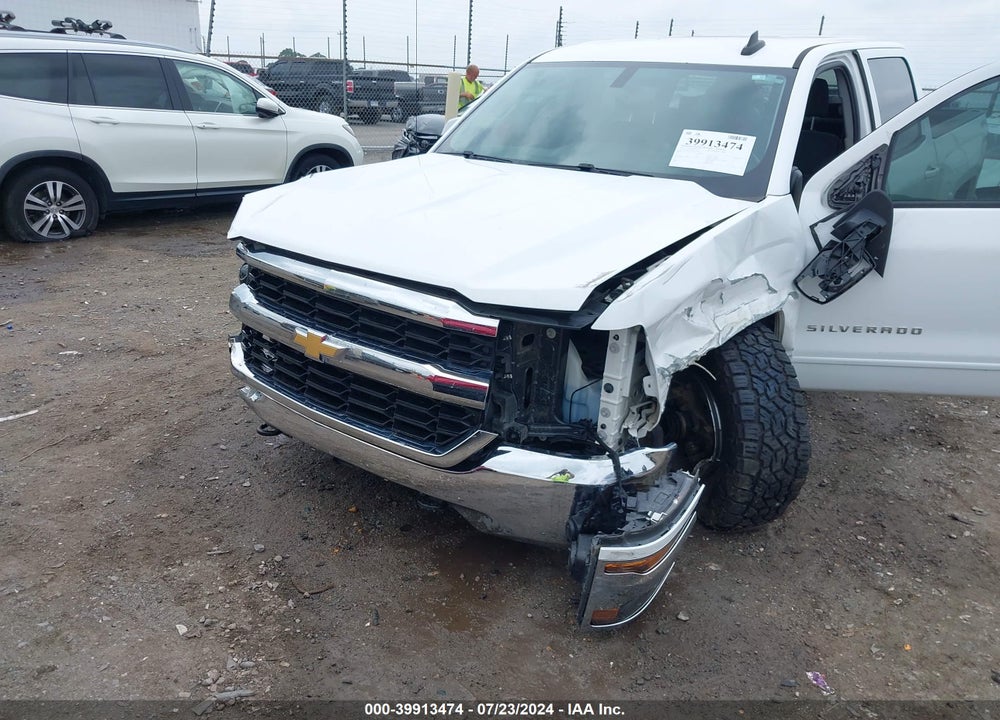 2018 CHEVROLET SILVERADO 1500 1LT VIN: 3GCUKREC2JG131768