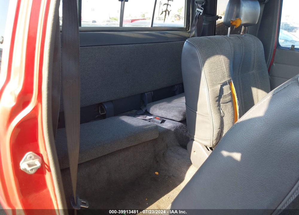 1989 TOYOTA PICKUP 1/2 TON EX LNG WHLBSE DLX VIN: JT4RN13P3K6010190