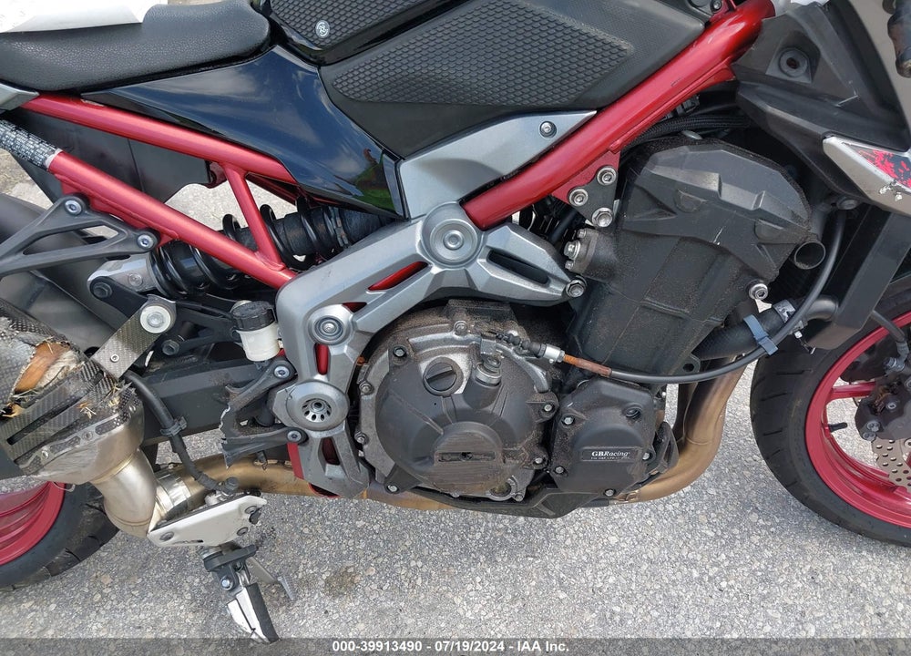 2019 KAWASAKI ZR900 VIN: JKAZR2A12KA003182