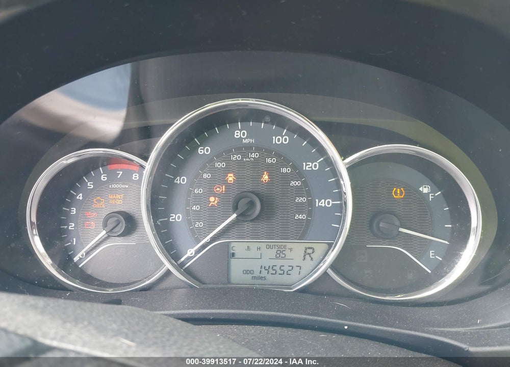 2015 TOYOTA COROLLA LE VIN: 5YFBURHE1FP261573