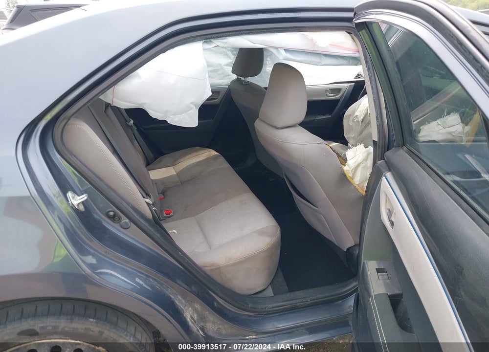 2015 TOYOTA COROLLA LE VIN: 5YFBURHE1FP261573