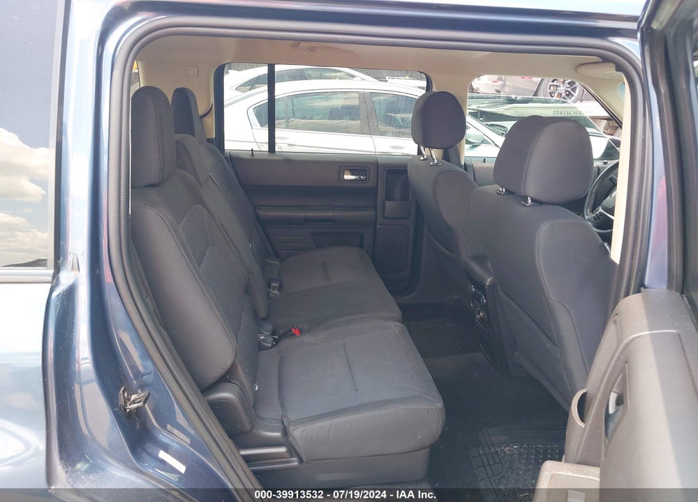 2018 FORD FLEX SE VIN: 2FMGK5B89JBA00714