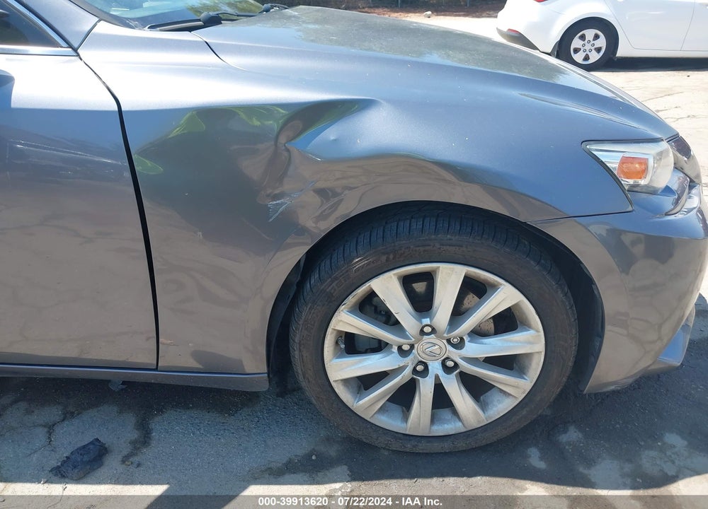 2015 LEXUS IS 250 VIN: JTHBF1D28F5061020