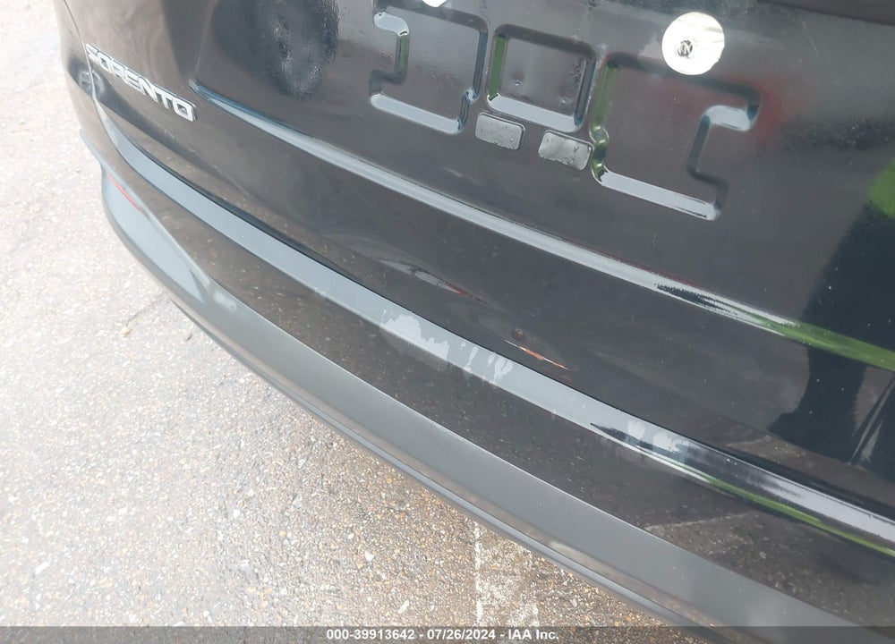 2017 KIA SORENTO 2.4L LX VIN: 5XYPG4A3XHG215322