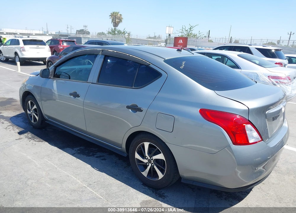 2013 NISSAN VERSA 1.6 S+ VIN: 3N1CN7AP3DL819468