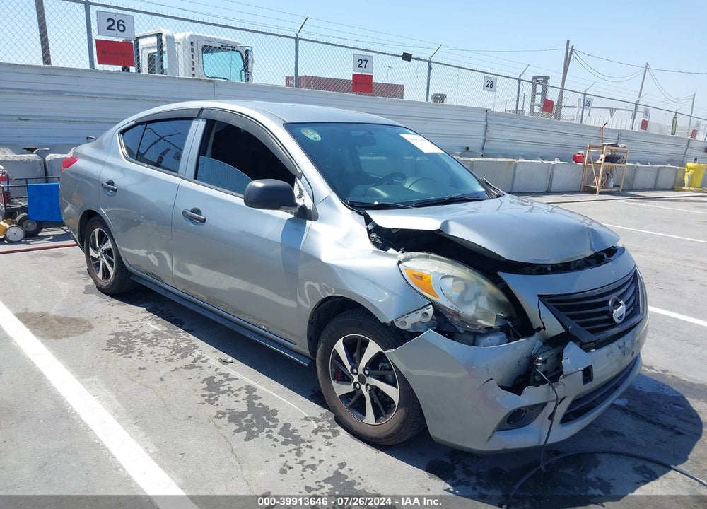 2013 NISSAN VERSA 1.6 S+ VIN: 3N1CN7AP3DL819468