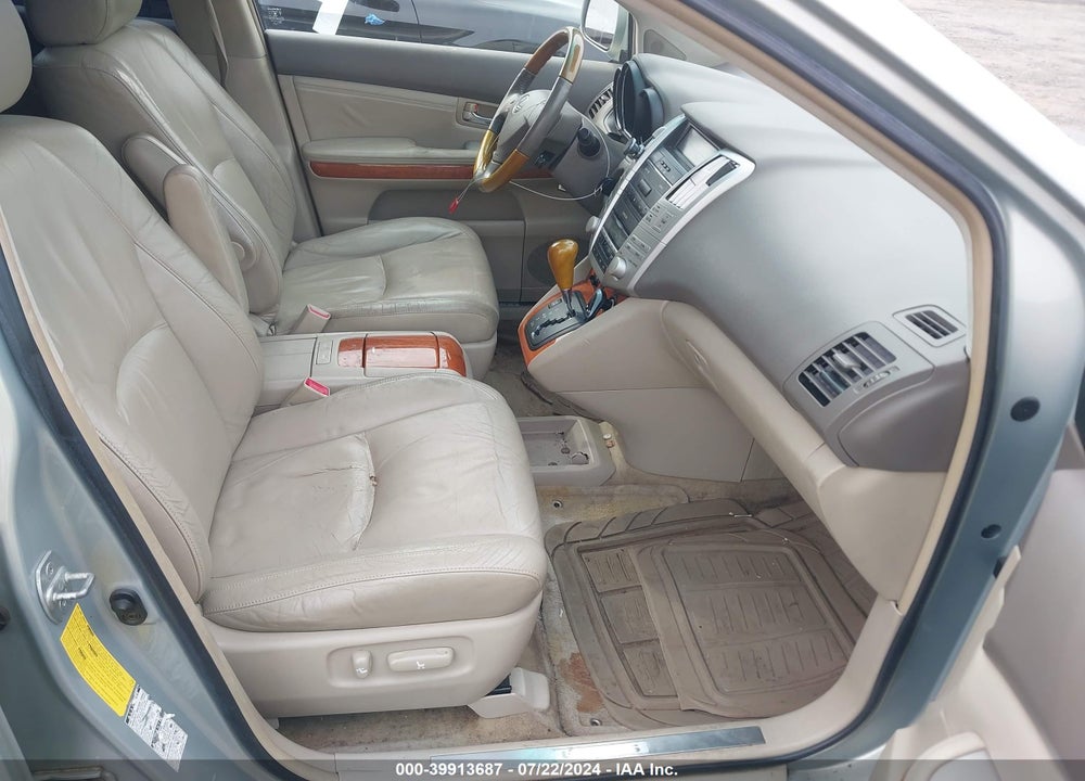 2004 LEXUS RX 330 VIN: JTJHA31UX40038132