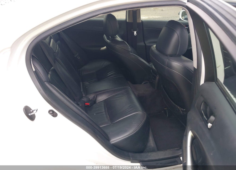 2009 LEXUS IS 250 VIN: JTHBK262095094399