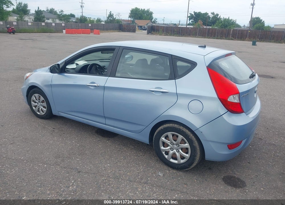 2013 HYUNDAI ACCENT GS VIN: KMHCT5AE8DU140433