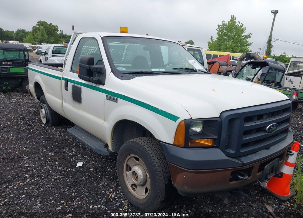 2007 FORD F-250 XL/XLT VIN: 1FTNF21547EA25880