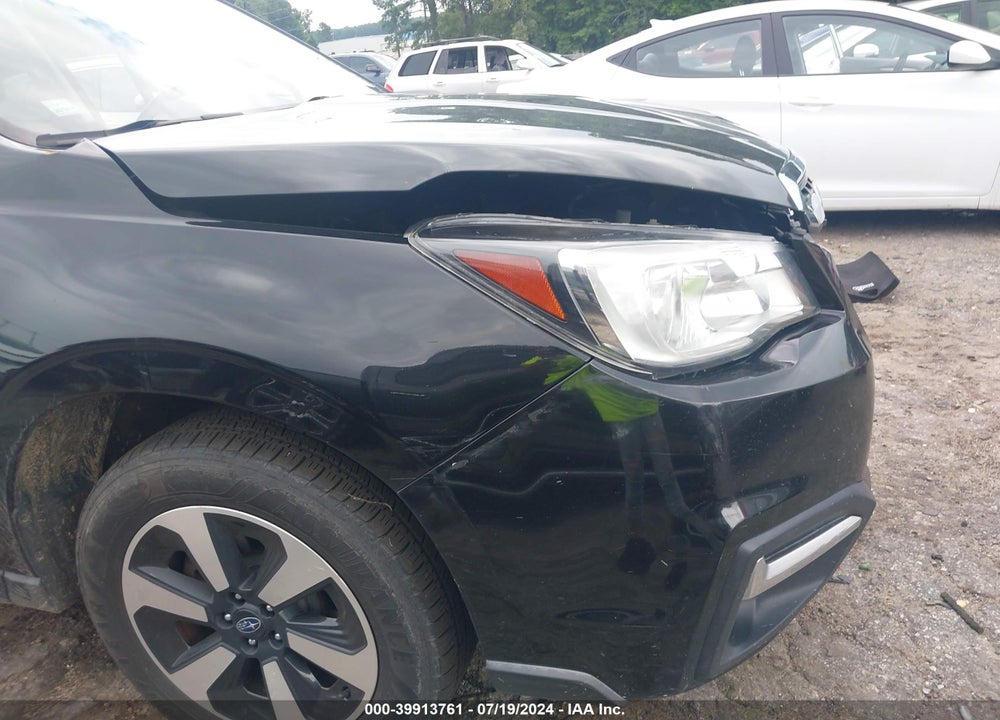 2017 SUBARU FORESTER 2.5I PREMIUM VIN: JF2SJAGC3HH569080