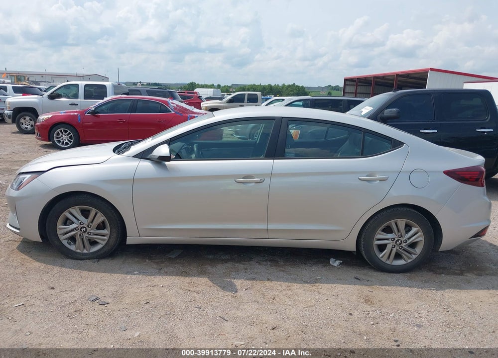 2019 HYUNDAI ELANTRA SEL VIN: 5NPD84LF9KH449524
