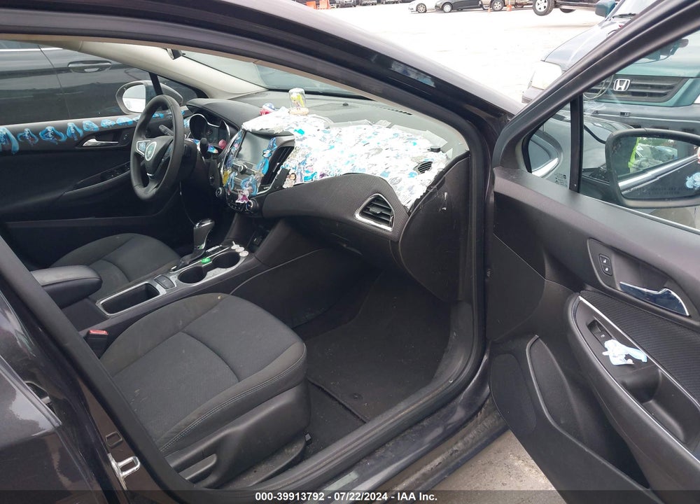 2016 CHEVROLET CRUZE LT AUTO VIN: 1G1BE5SM3G7284547