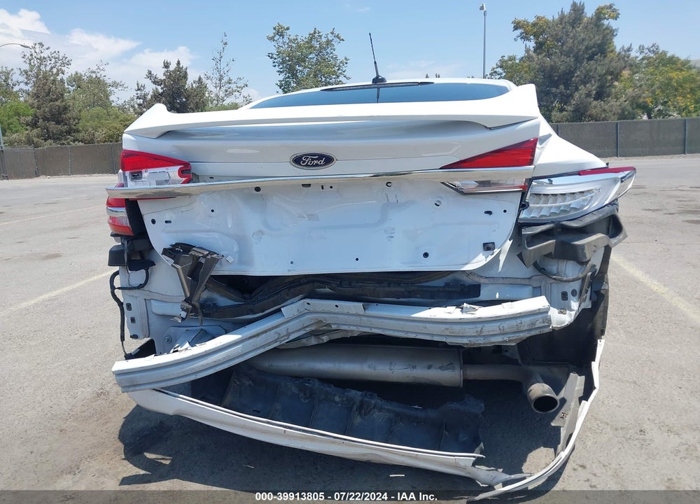 2018 FORD FUSION HYBRID TITANIUM VIN: 3FA6P0RU8JR205939