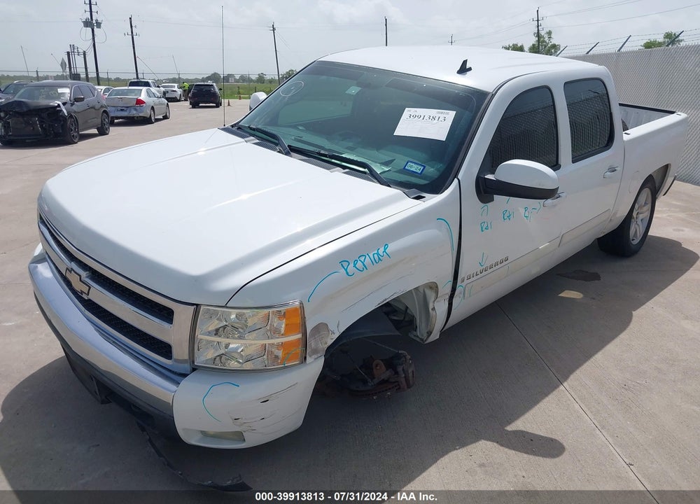 2008 CHEVROLET SILVERADO 1500 VIN: 3GCEC13J08G259702