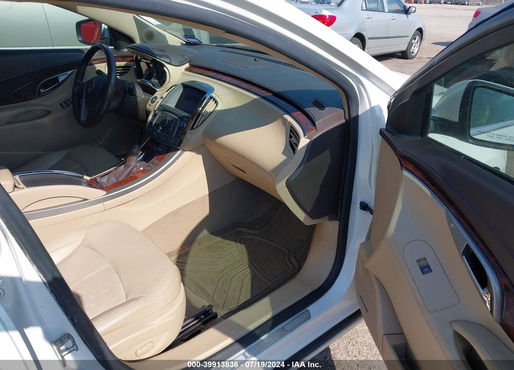 2011 BUICK LACROSSE CXS VIN: 1G4GE5ED1BF263375