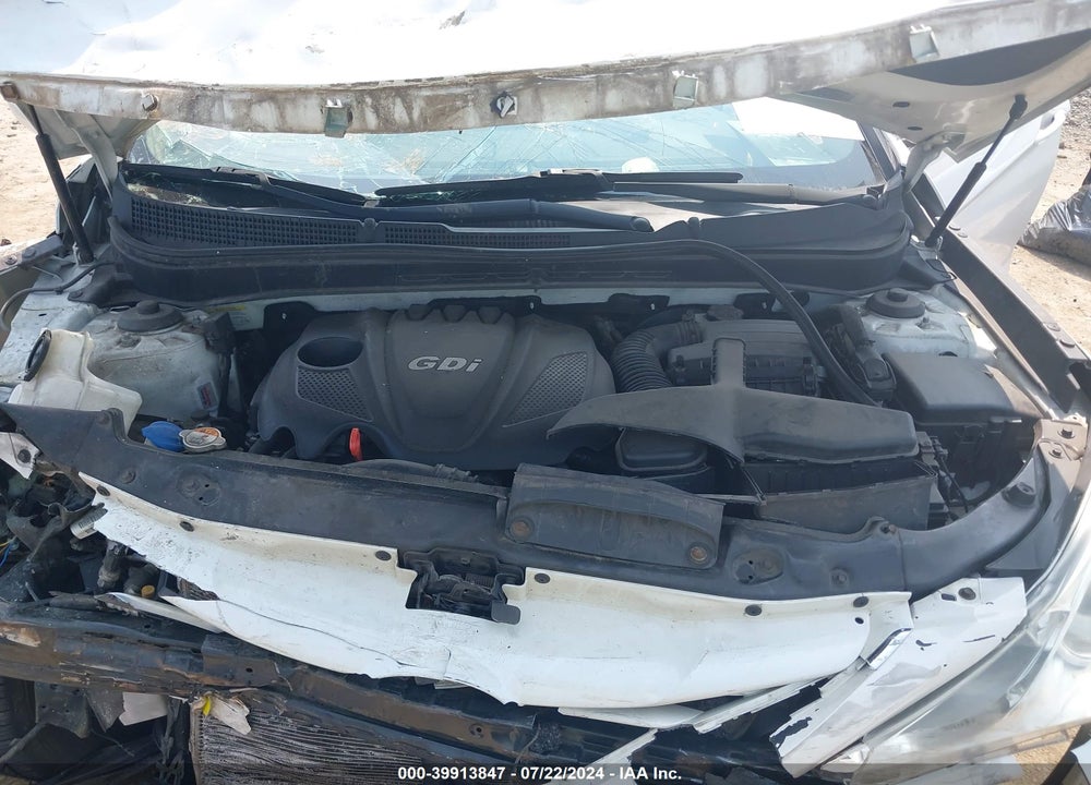 2013 HYUNDAI SONATA GLS VIN: 5NPEB4AC5DH586185