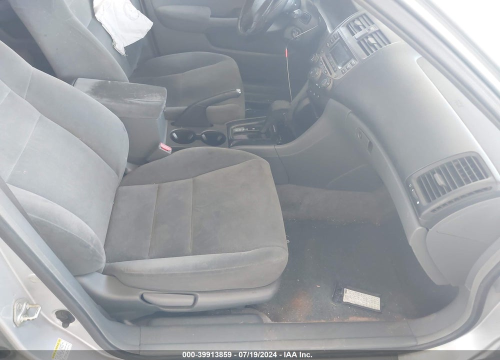 2007 HONDA ACCORD 2.4 SE VIN: 1HGCM56327A180751