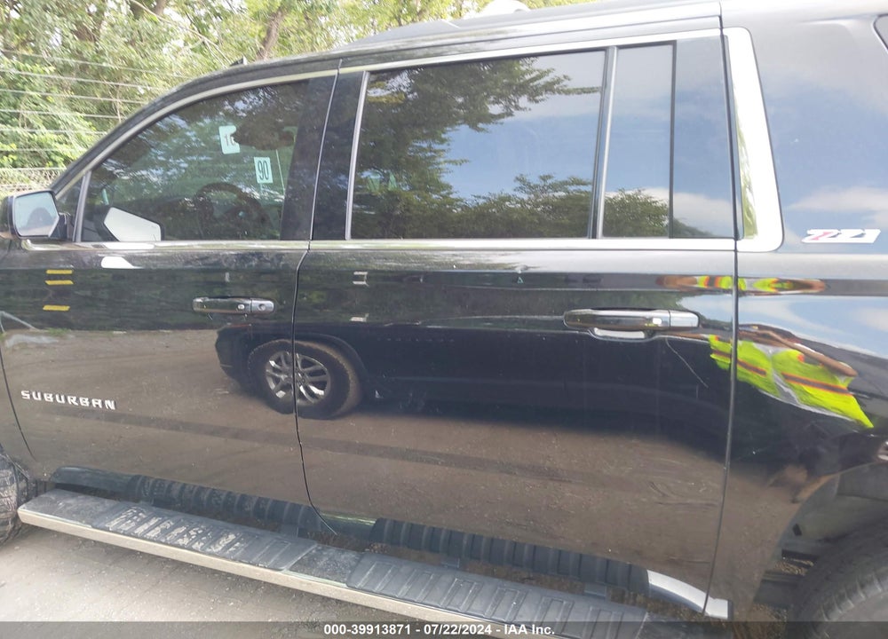 2016 CHEVROLET SUBURBAN LT VIN: 1GNSKHKC9GR173778