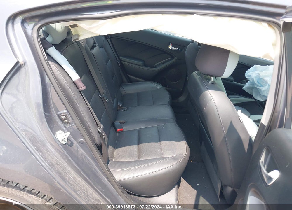 2015 KIA FORTE EX VIN: KNAFZ4A81F5339502