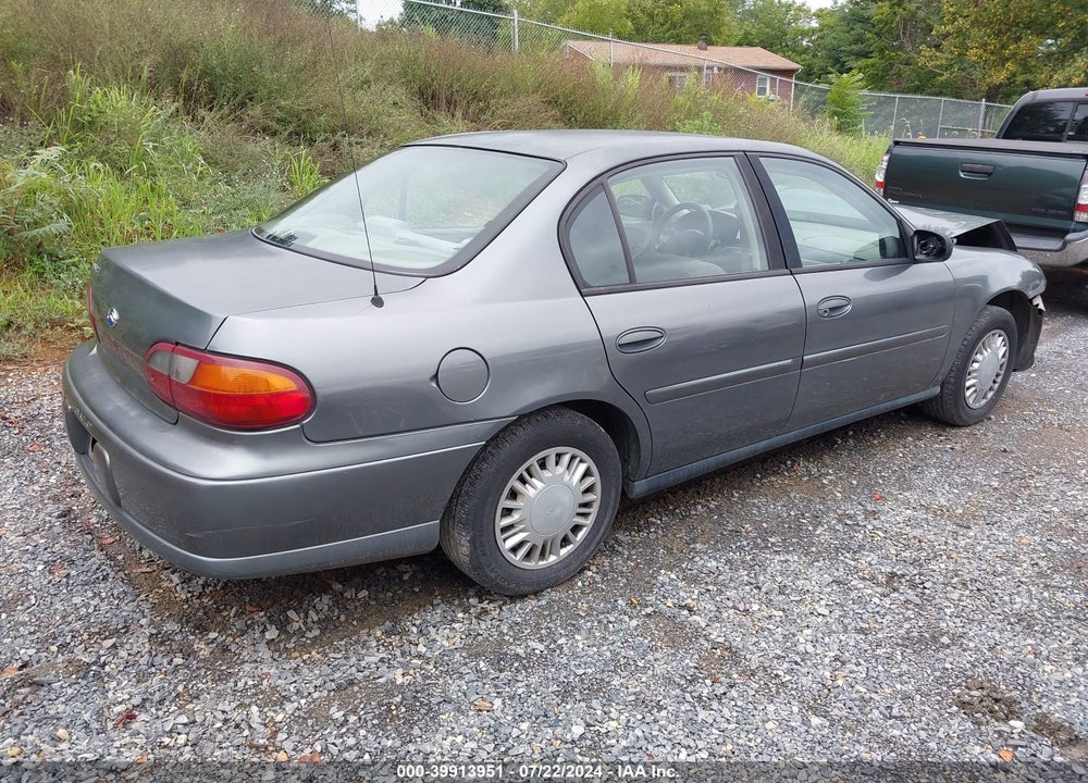 2005 CHEVROLET CLASSIC VIN: 1G1ND52F35M194413