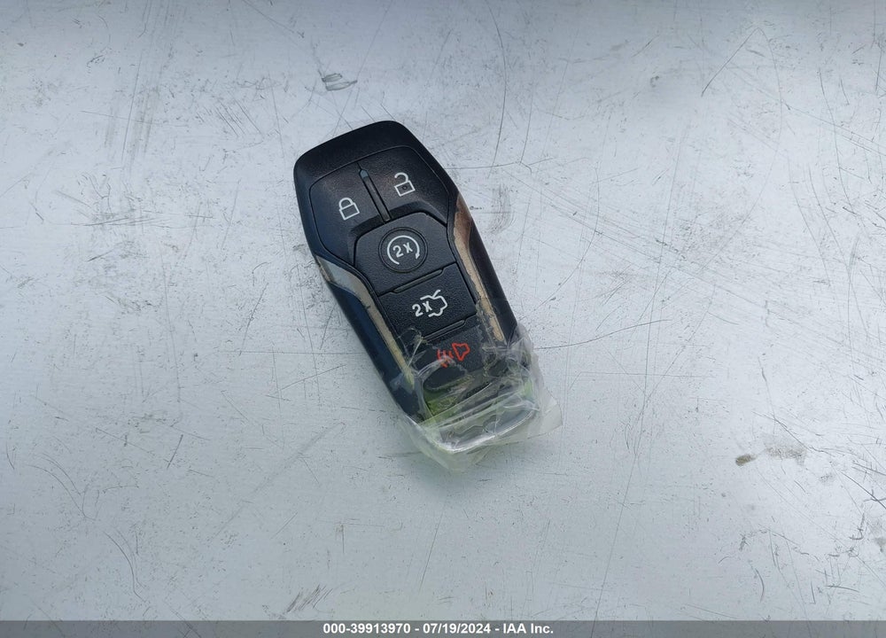 2013 LINCOLN MKZ HYBRID VIN: 3LN6L2LU4DR817047