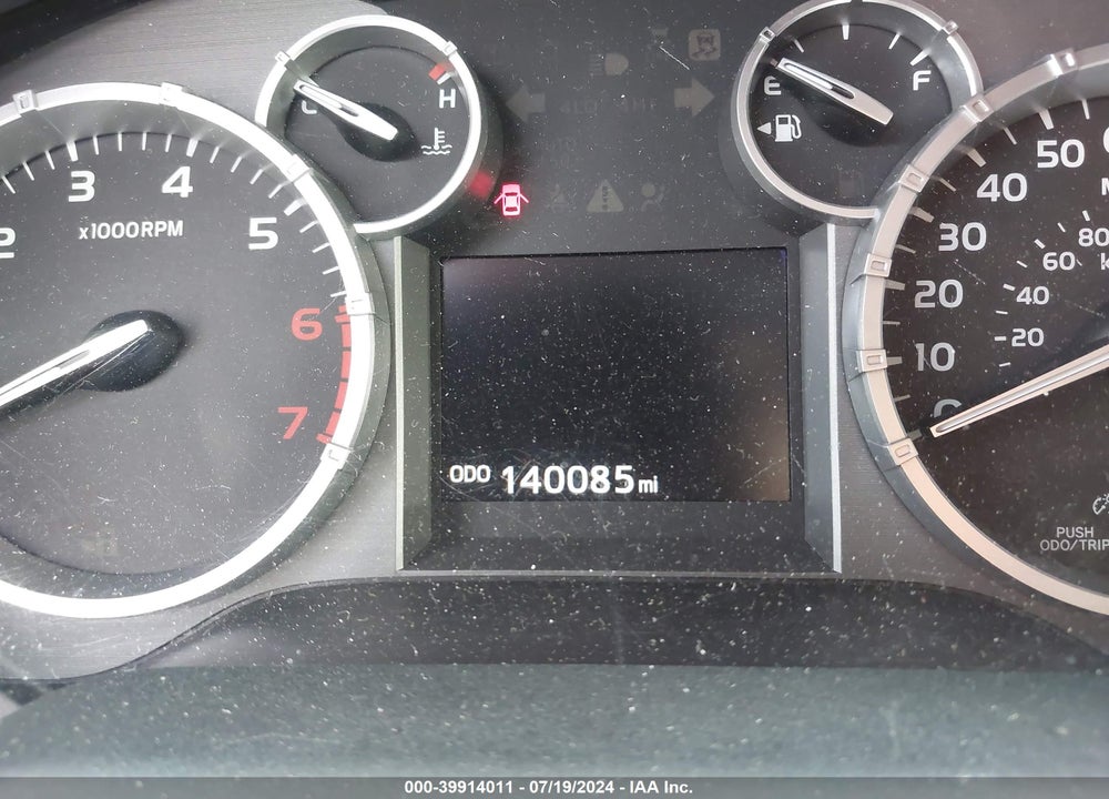 2015 TOYOTA TUNDRA SR5 5.7L V8 VIN: 5TFEY5F11FX183050