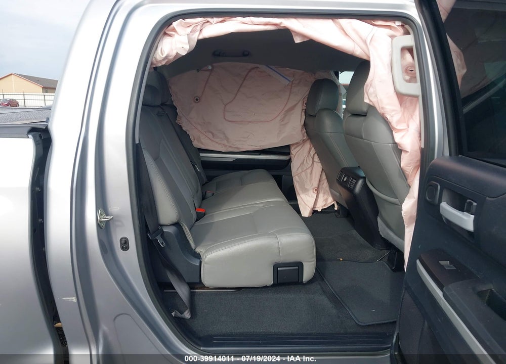 2015 TOYOTA TUNDRA SR5 5.7L V8 VIN: 5TFEY5F11FX183050
